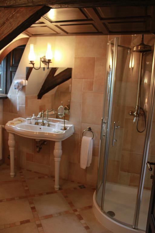 Hotel Medieval Alba Iulia Room photo