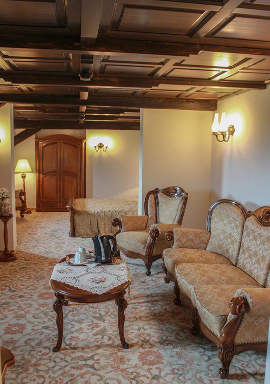 Hotel Medieval Alba Iulia Room photo